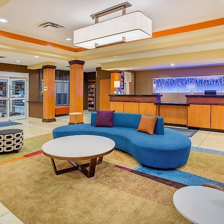 Fairfield Inn & Suites Кууквил Екстериор снимка