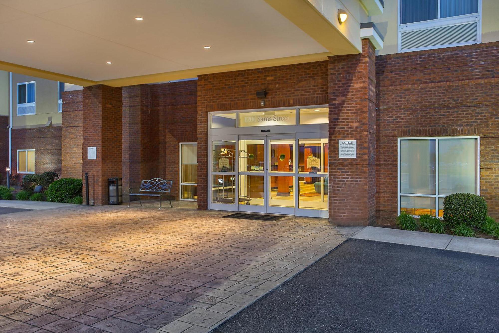 Fairfield Inn & Suites Кууквил Екстериор снимка