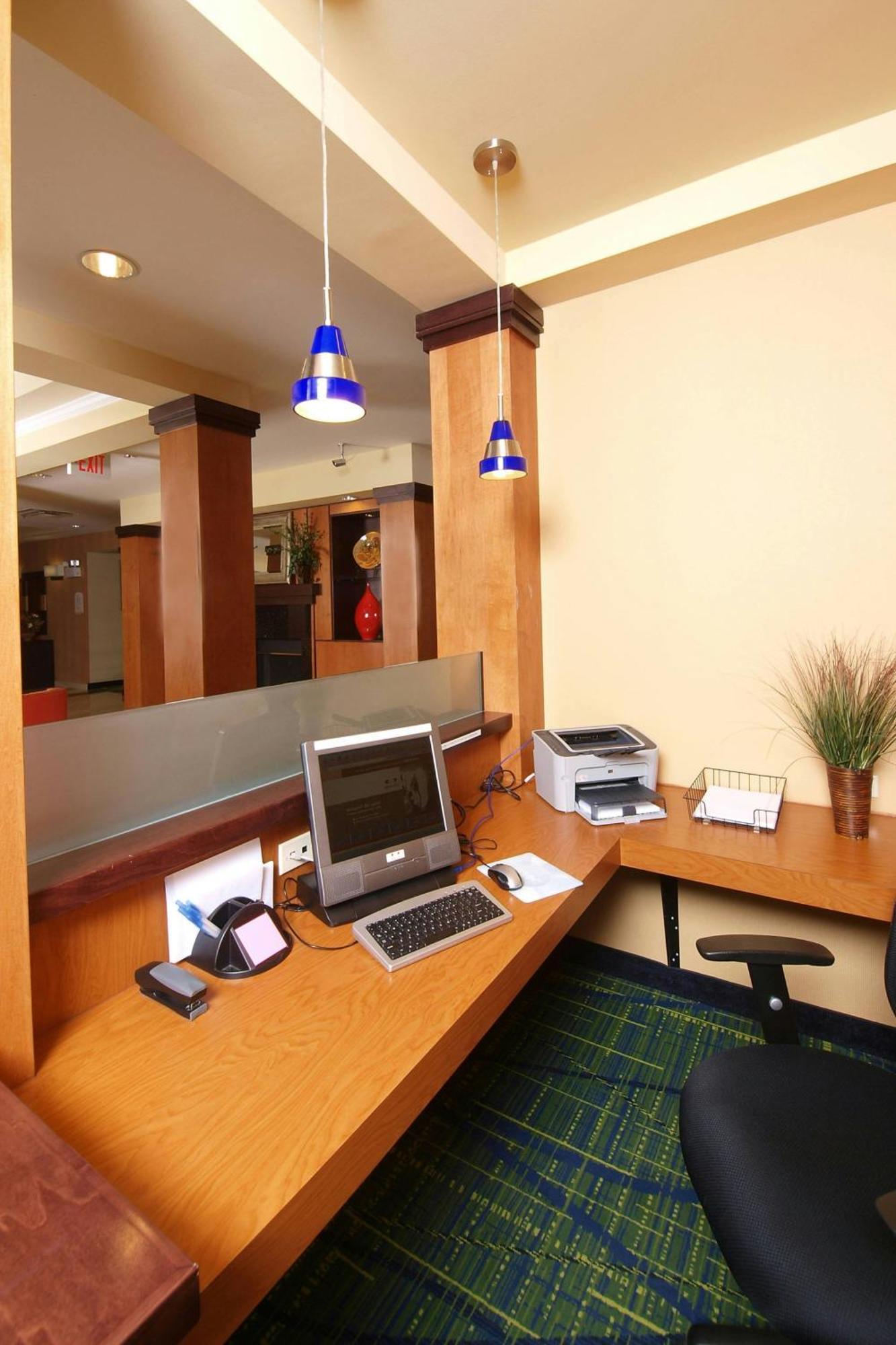 Fairfield Inn & Suites Кууквил Екстериор снимка