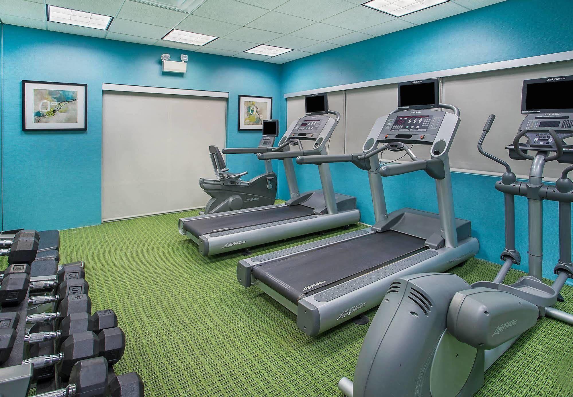 Fairfield Inn & Suites Кууквил Екстериор снимка